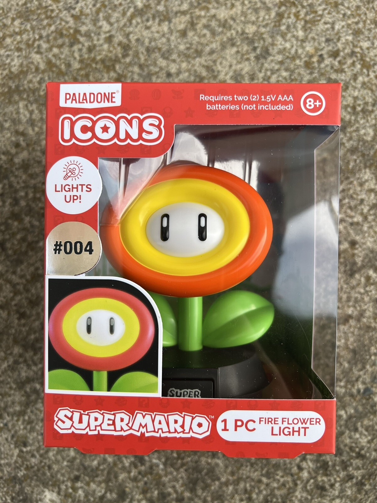 Super Mario Fire Flower Lights Up Brand New paladone icons official nintendo