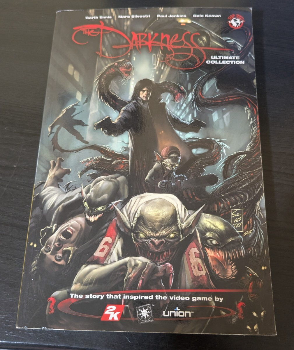 The Darkness Ultime Collection: Introductory Volume to The Darkness Origin Story