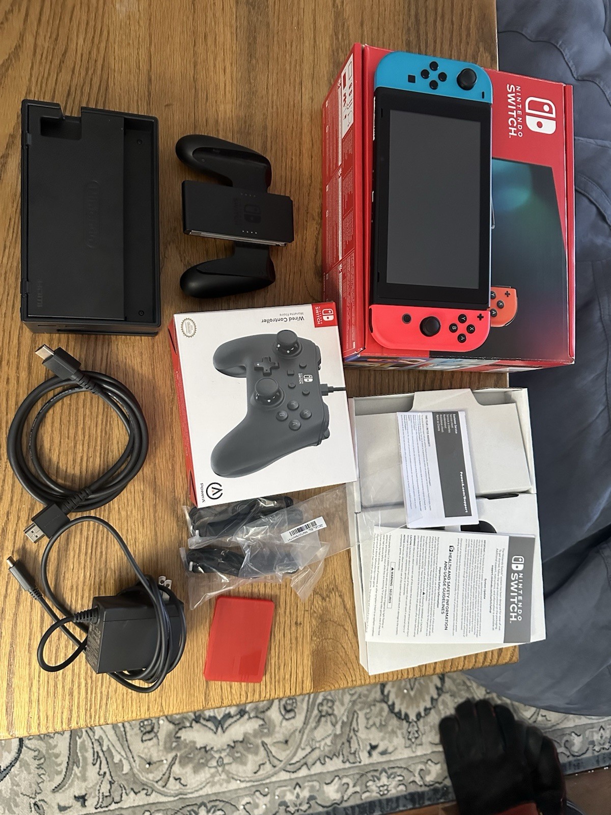 Nintendo Switch 1 CIB (Hac-001-01) With Pro Controller, All Hookups, Tested
