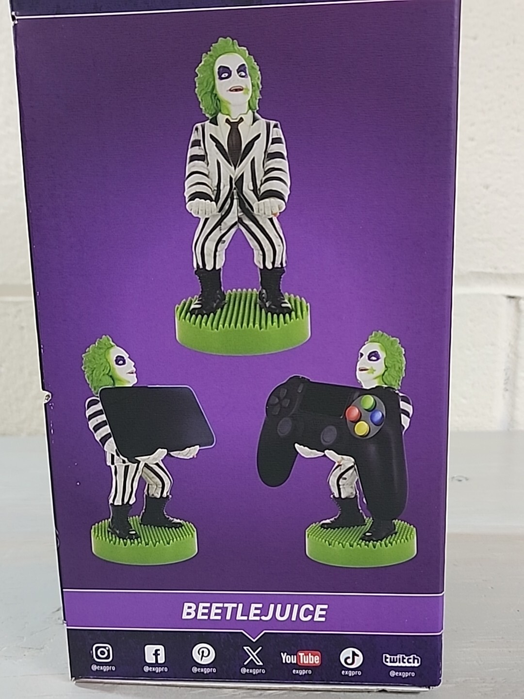 Beetlejuice Figure Sculpture Stripe Suit Phone & Controller Holder By Cable Guys