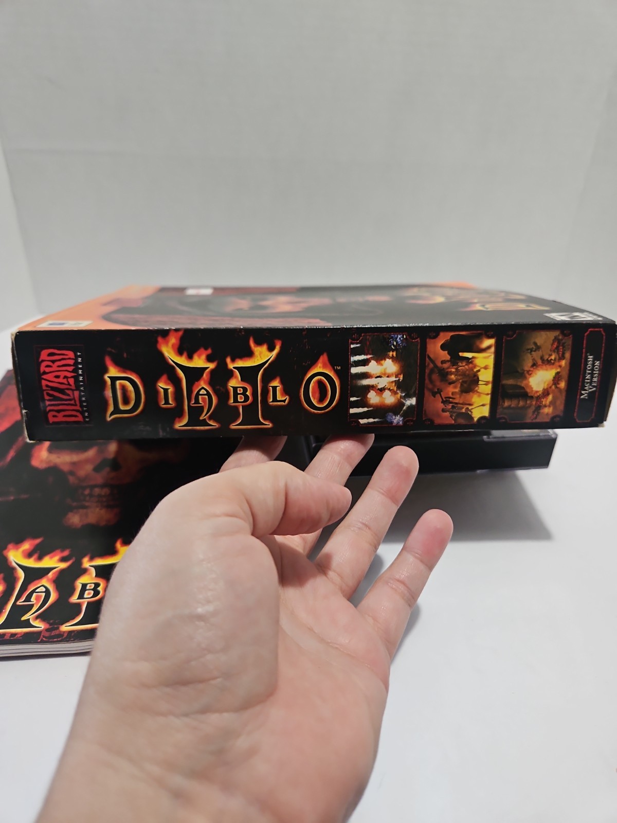 Diablo II (2) PC Mac Game Big Box 3 Disc CD-ROM Blizzard 2000