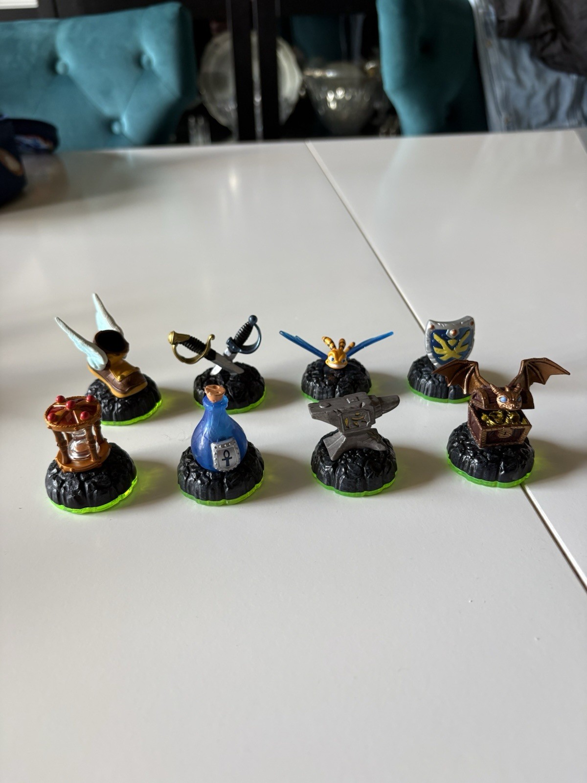 Skylanders: Spyro’s Adventure Wii Game + Full Set (Portal Included)