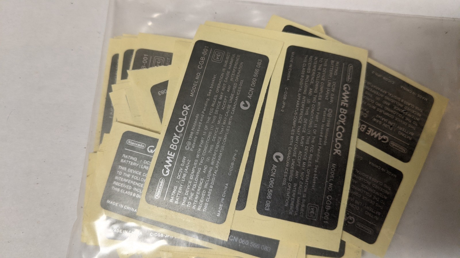 1 Replacement Nintendo Game Boy Color Sticker – – DLcx79 – ONE STICKER