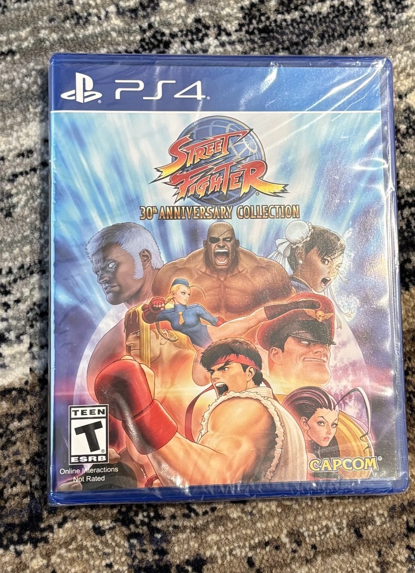 Street Fighter 30th Anniversary Collection – Standard Edition PS4 (Brand New Fac
