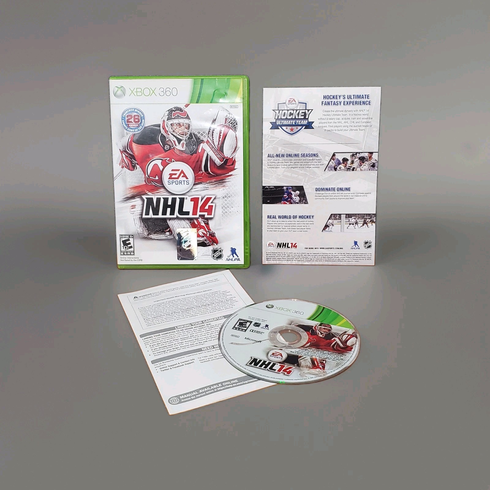 Microsoft Xbox 360 NHL 14 Complete With Manual And Case Hockey Video Game Used