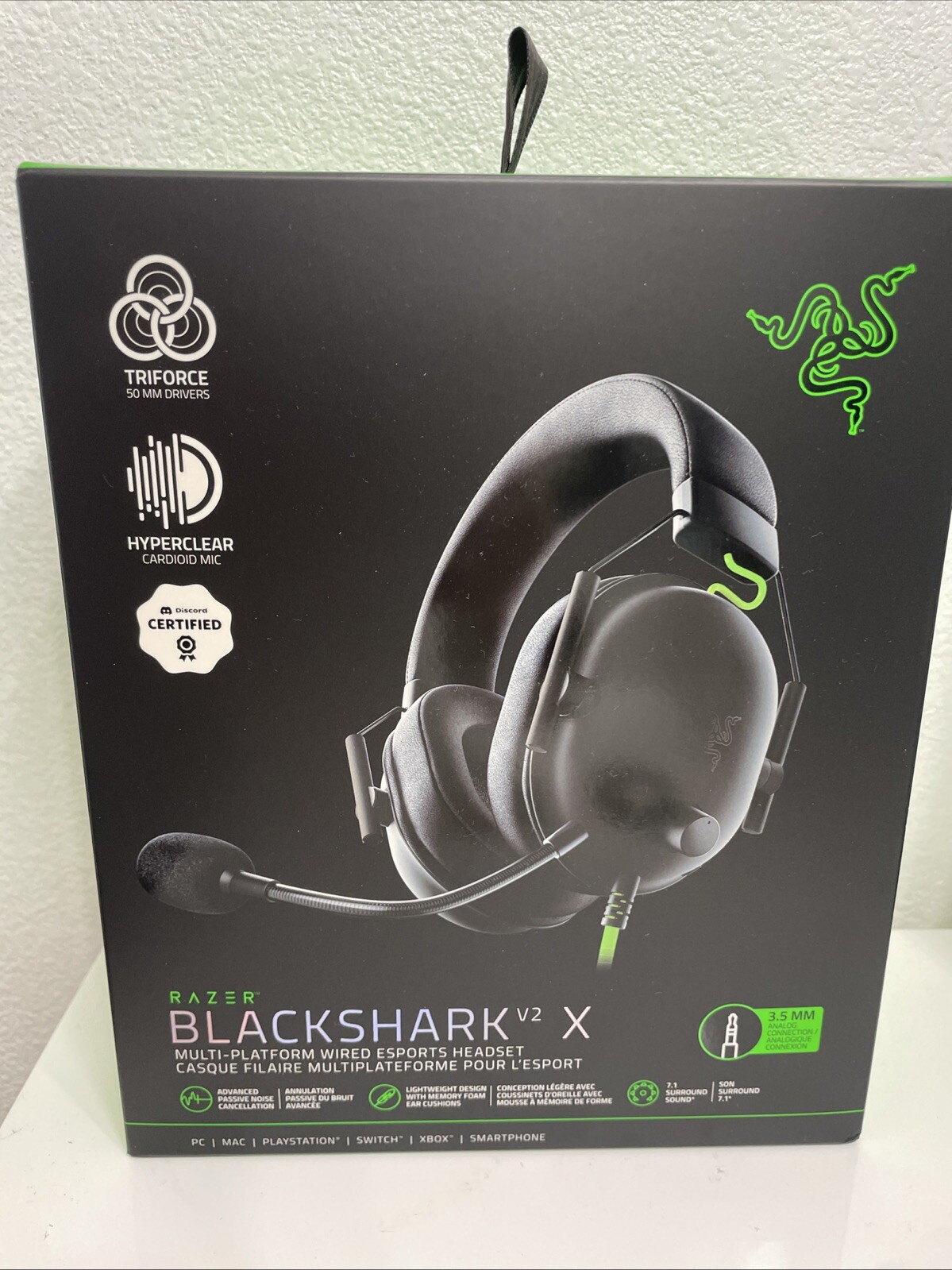 Razer BlackShark V2 X Wired Gaming Headset in Black