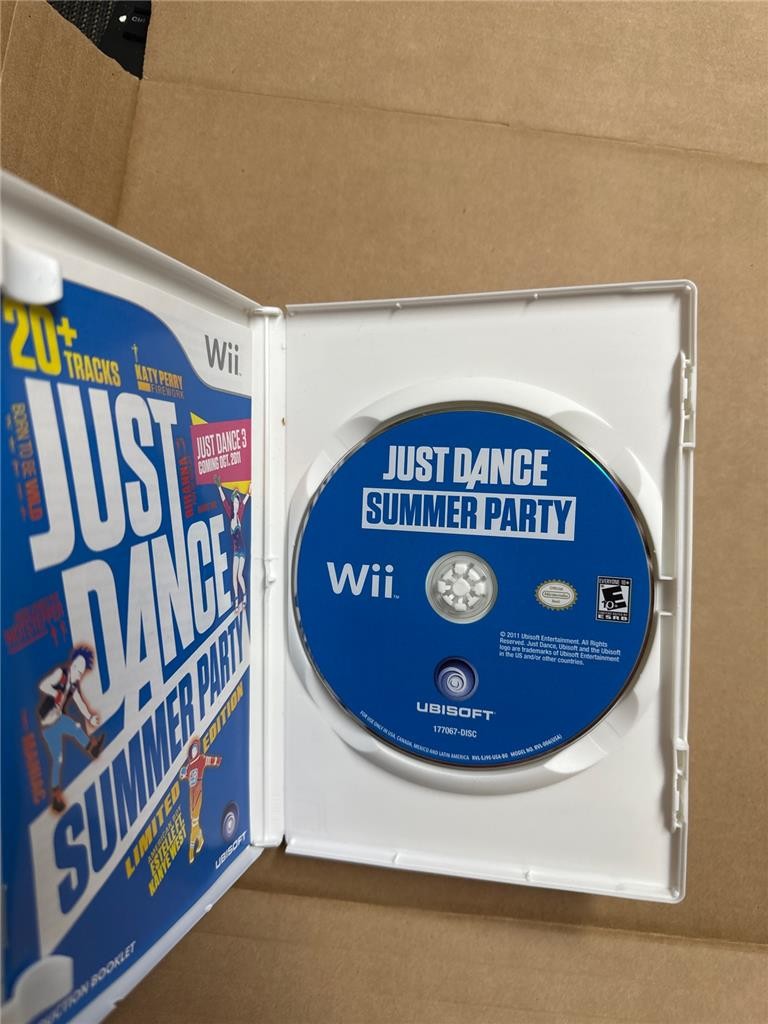 Just Dance: Summer Party (Nintendo Wii, 2011) With Manual