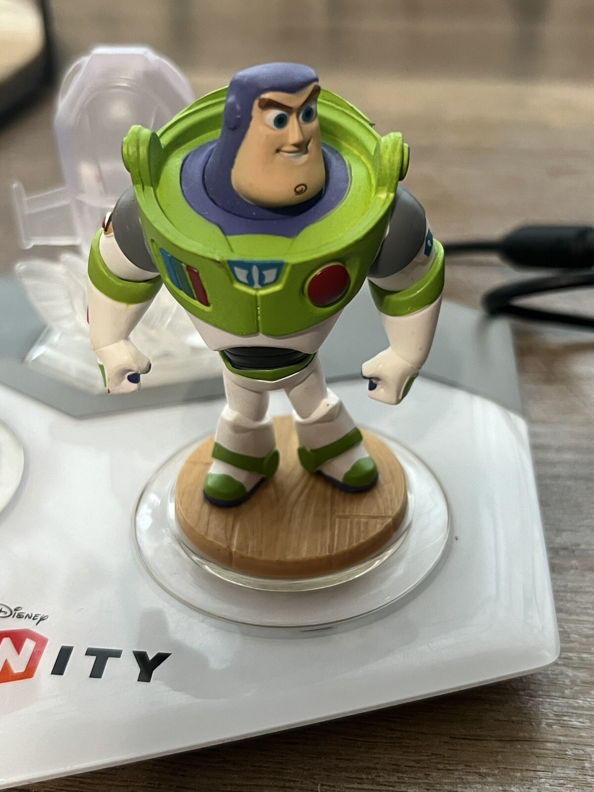 Disney Infinity Toy Story Lot of 4 Jessie Buzz Lightyear & crystal w/ base