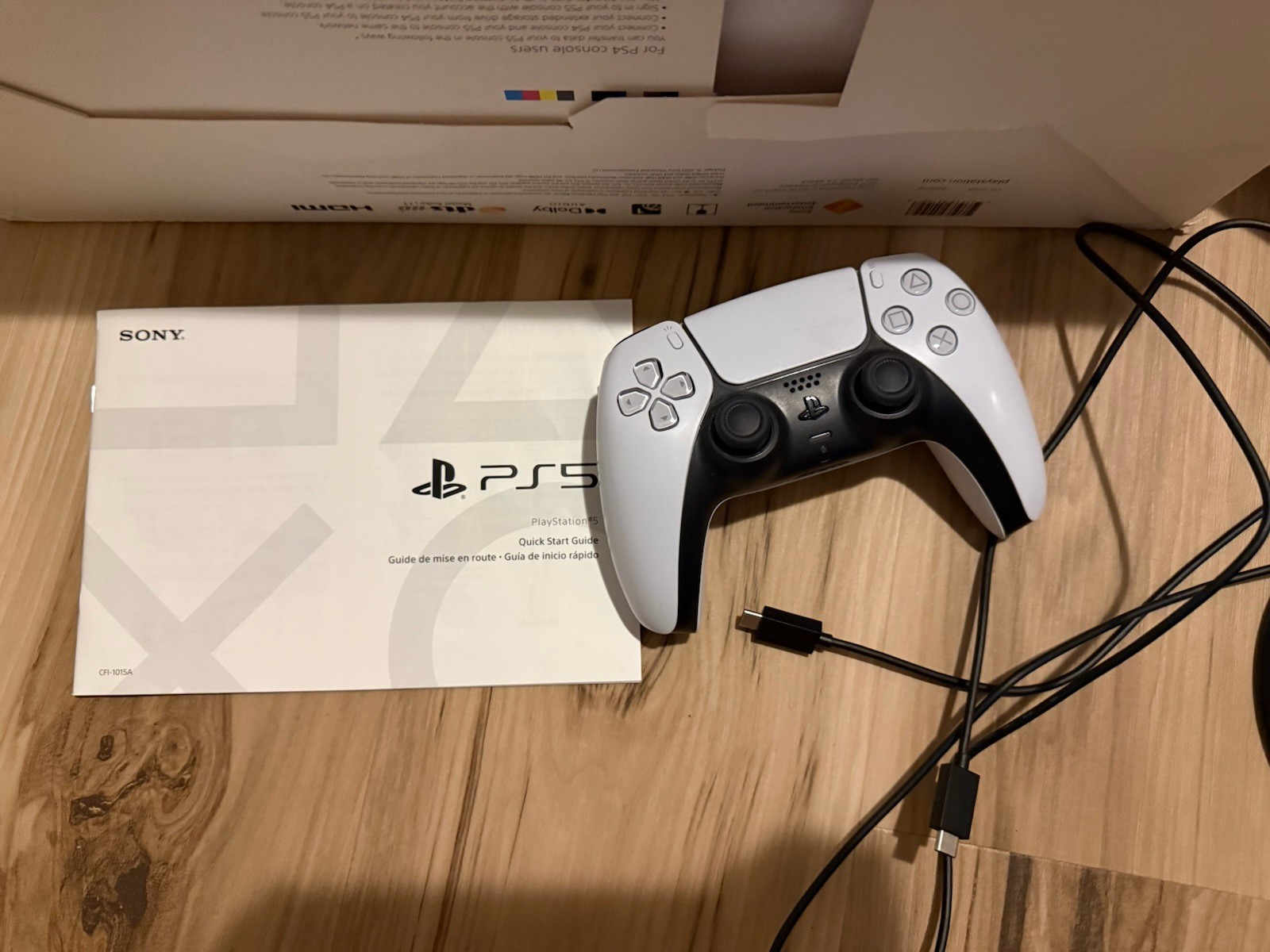 Sony Playstation PS5 Console Disc System Original Box Working 1 Controller Cords
