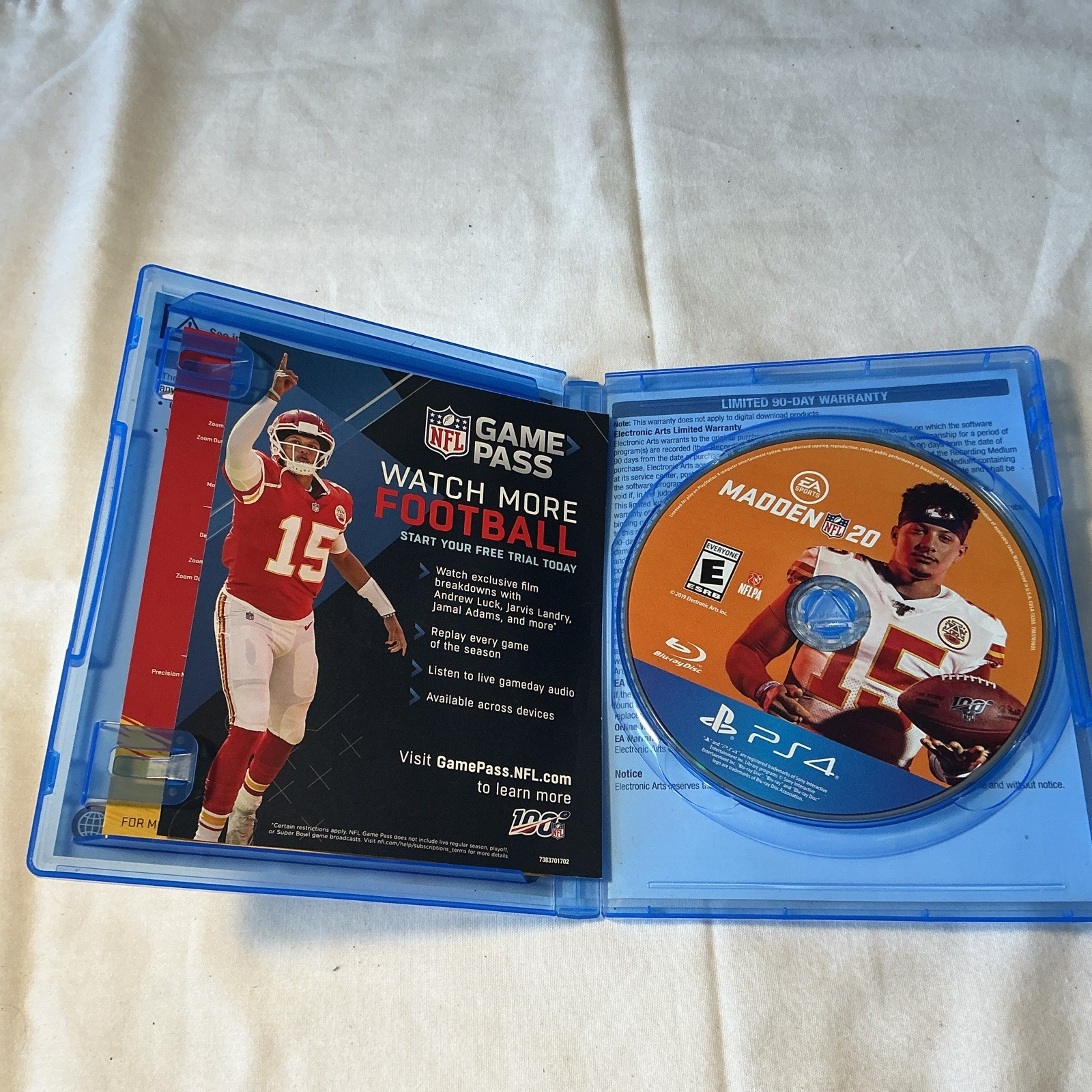 4 Play Station 4 Video Games.madden 20,modern Warfair,naruto Storm ,mind Craft.