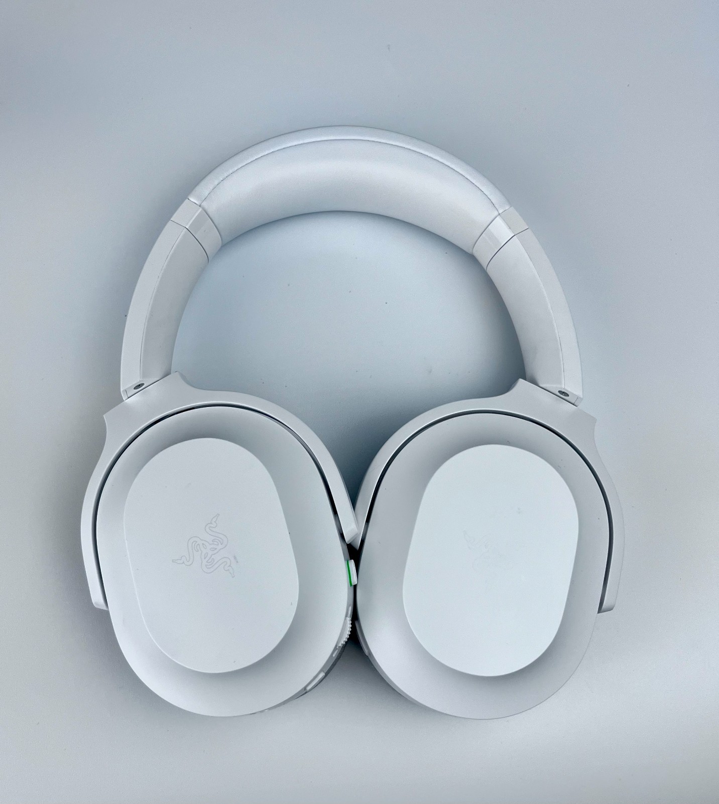 Razer Barracuda X Wireless Bluetooth Gaming Headset Mercury White – Headset only