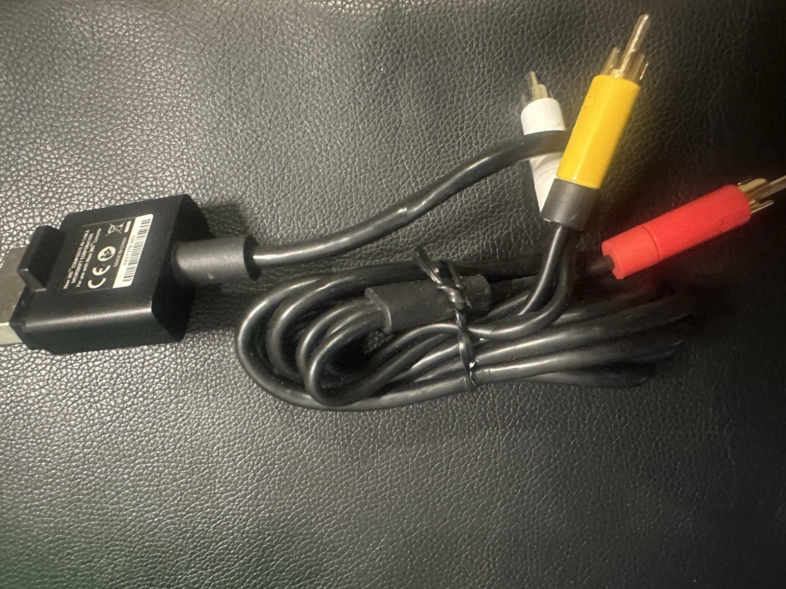 Genuine Official OEM Microsoft XBOX 360 S Slim Composite AV Audio Video Cable