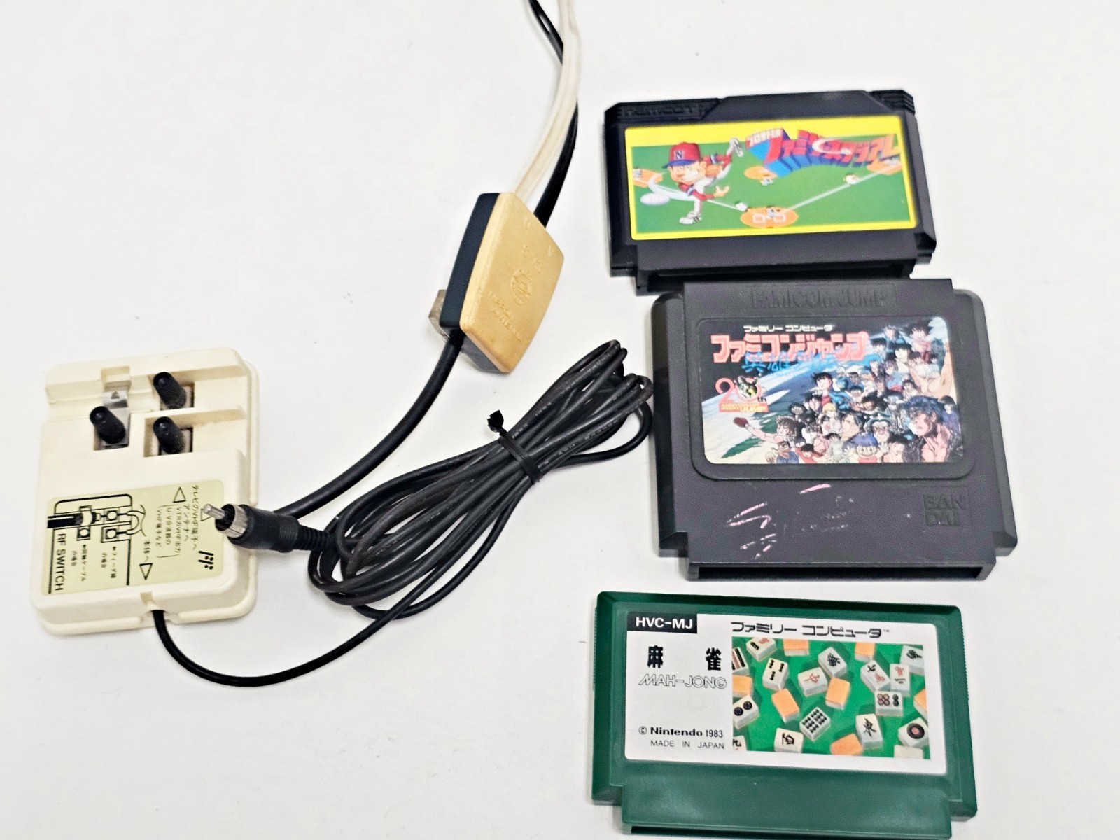 Nintendo Famicom Console 082 Japan