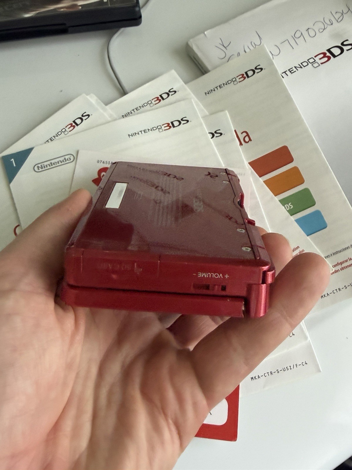 Nintendo 3DS CTR-001 Handheld Gaming Console Flame Red Charger Games SD Tested