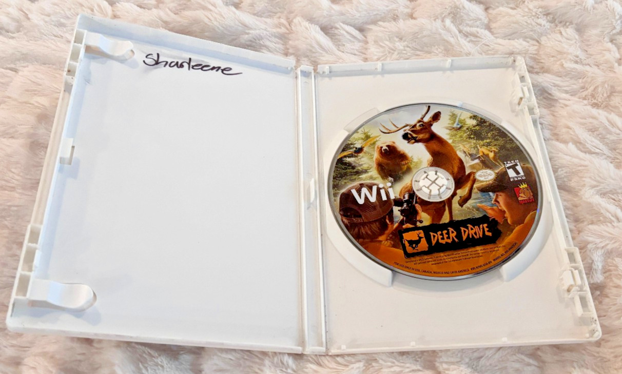 Wii 6 Games Call of Duty 3, Zumba Fitness, Deer Drive 3, Kongfu Panda, Spong Bob