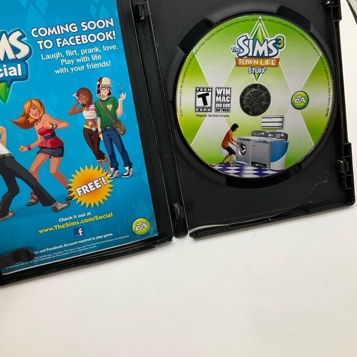 Lot of (9) Sims 3 PC Games Master Suite Monte Vista Town Life Generations Deluxe