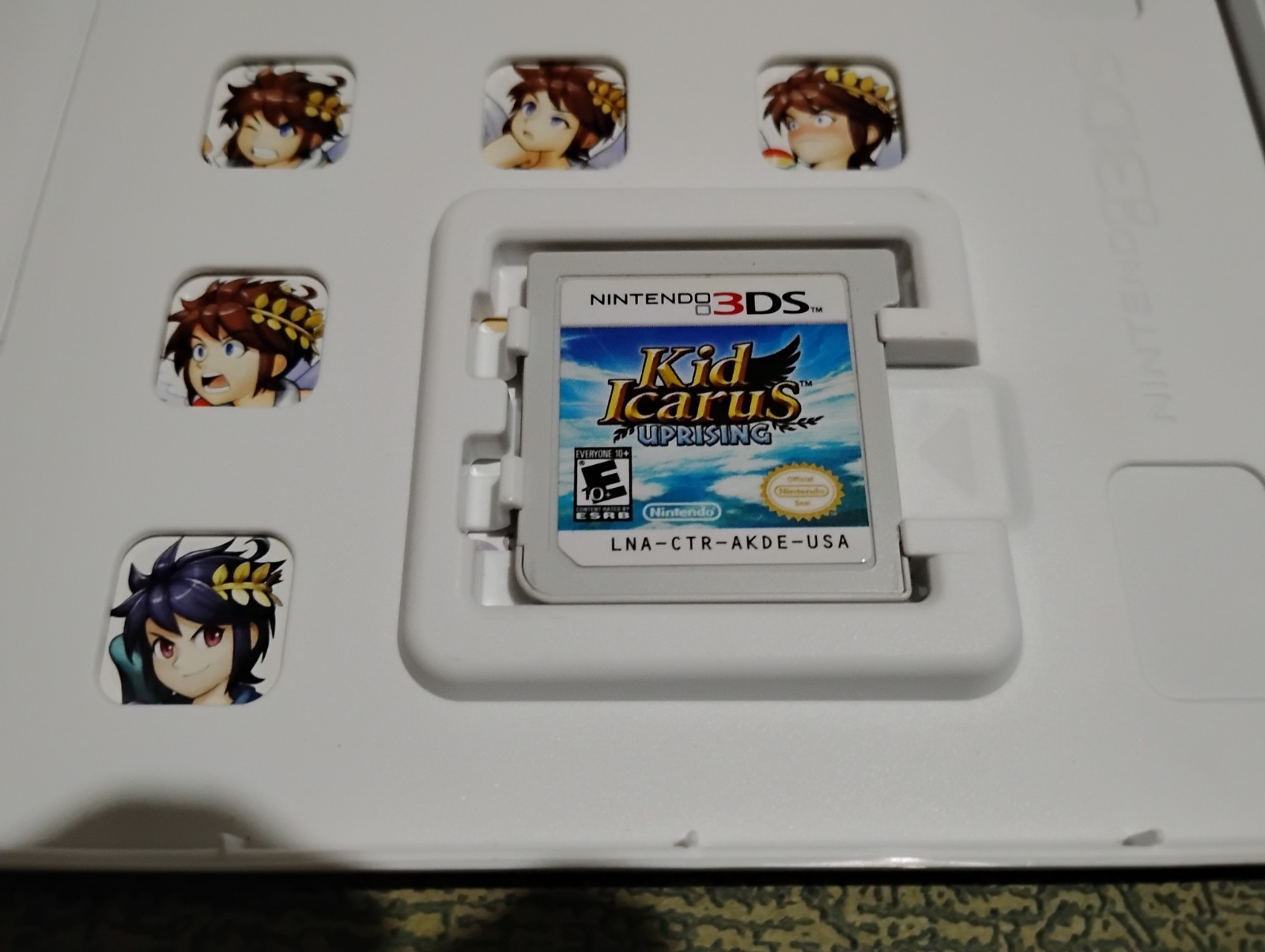 Kid Icarus Uprising (nintendo 3DS, 2012) Compete Cib