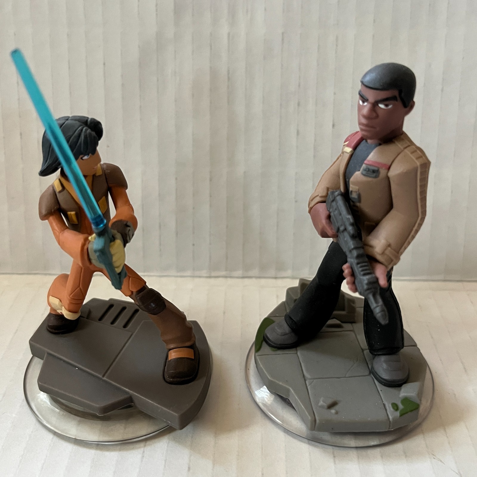 Star Wars Disney Infinity 3.0 with 10 Figures & 3 Playset Crystals Lot Bundle