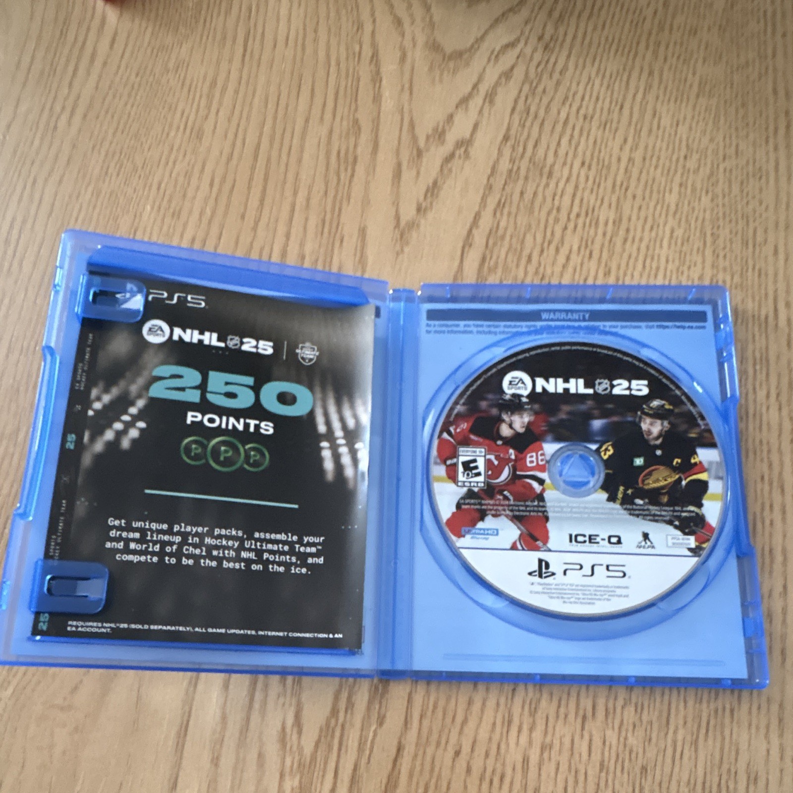EA Sports NHL 25 Sony PlayStation 5 E10+ (Everyone 10+) NTSC-U/C 2024