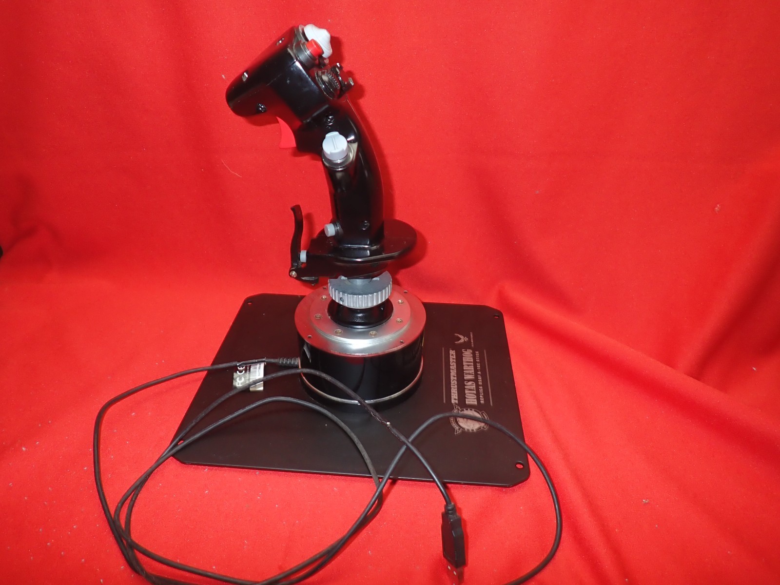 Thrustmaster HOTAS Warthog A-10C Flight Stick