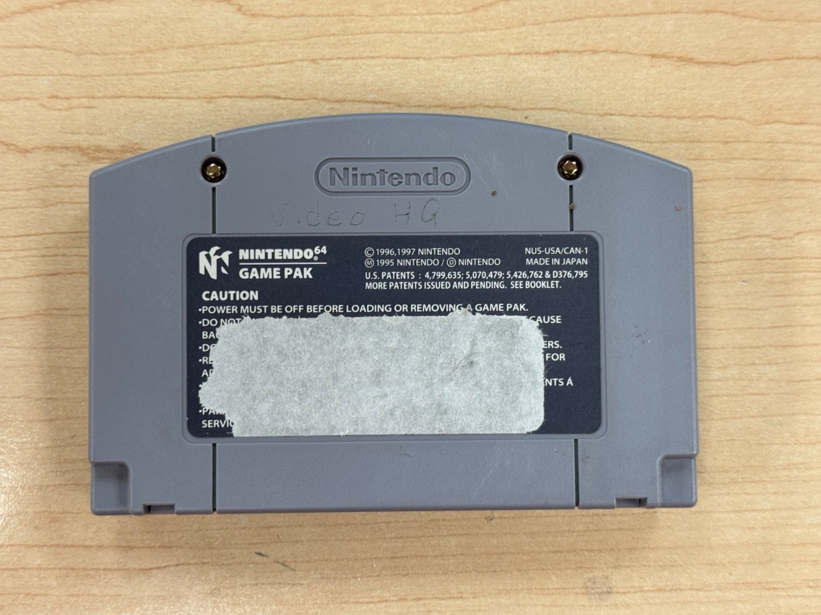 Hybrid Heaven N64 – Used WITH LABEL DAMAGE