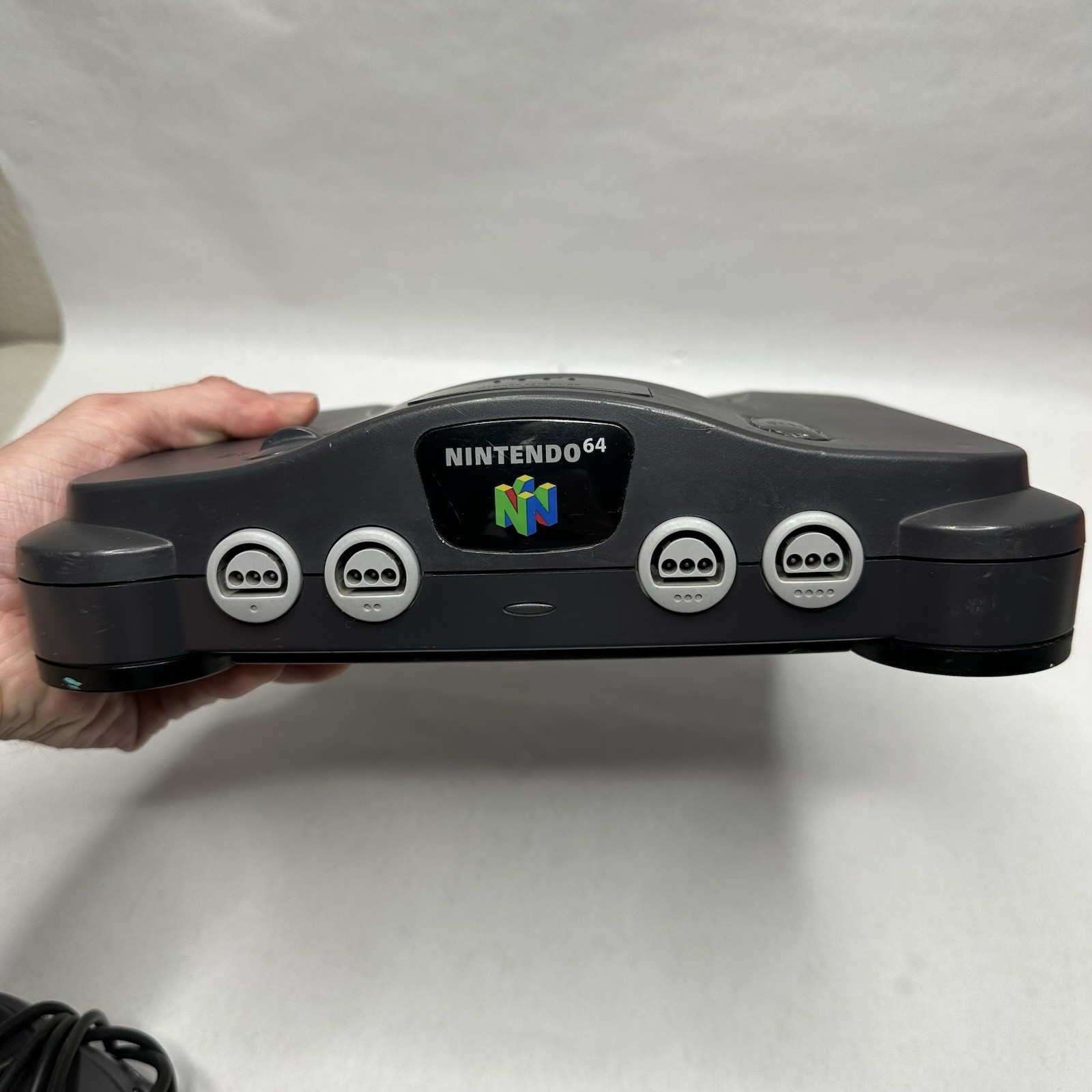 Nintendo 64 N64 Gaming Console with Black Controller & Cords READ