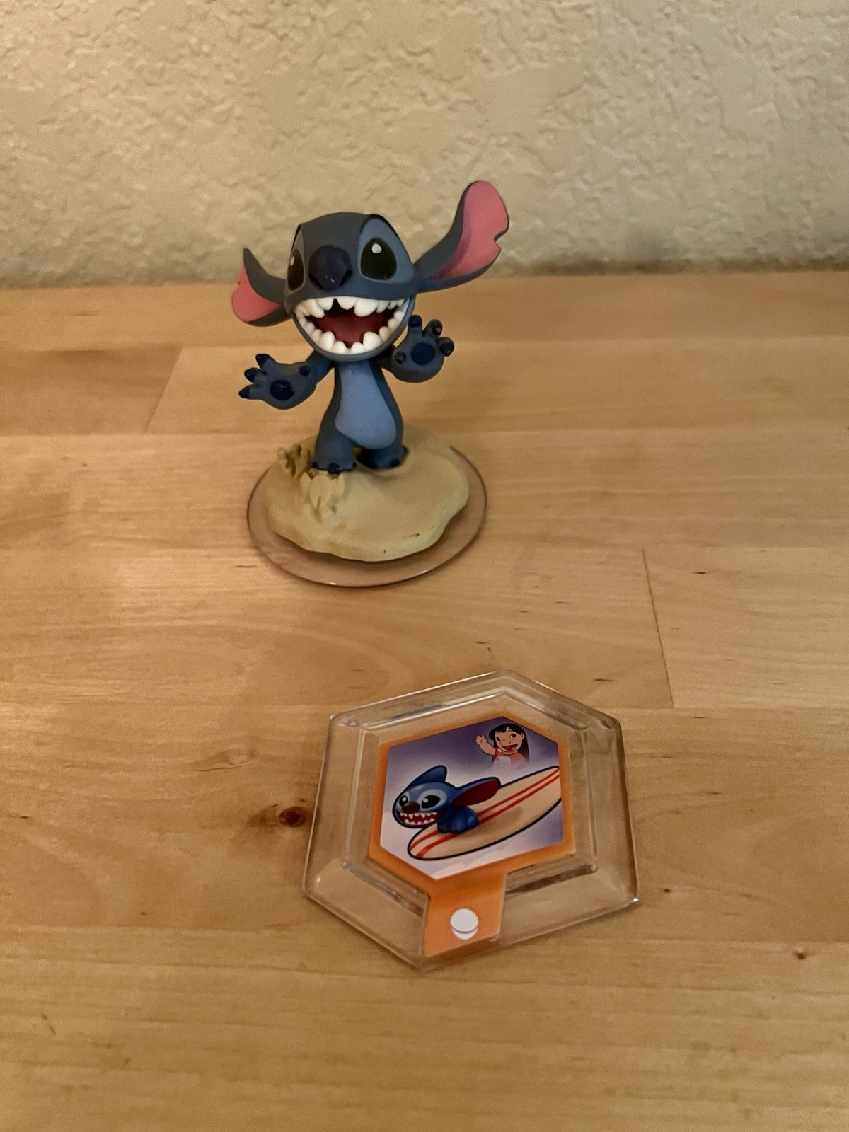 Disney Infinity Stitch Game Figure & Power Disk 2.0