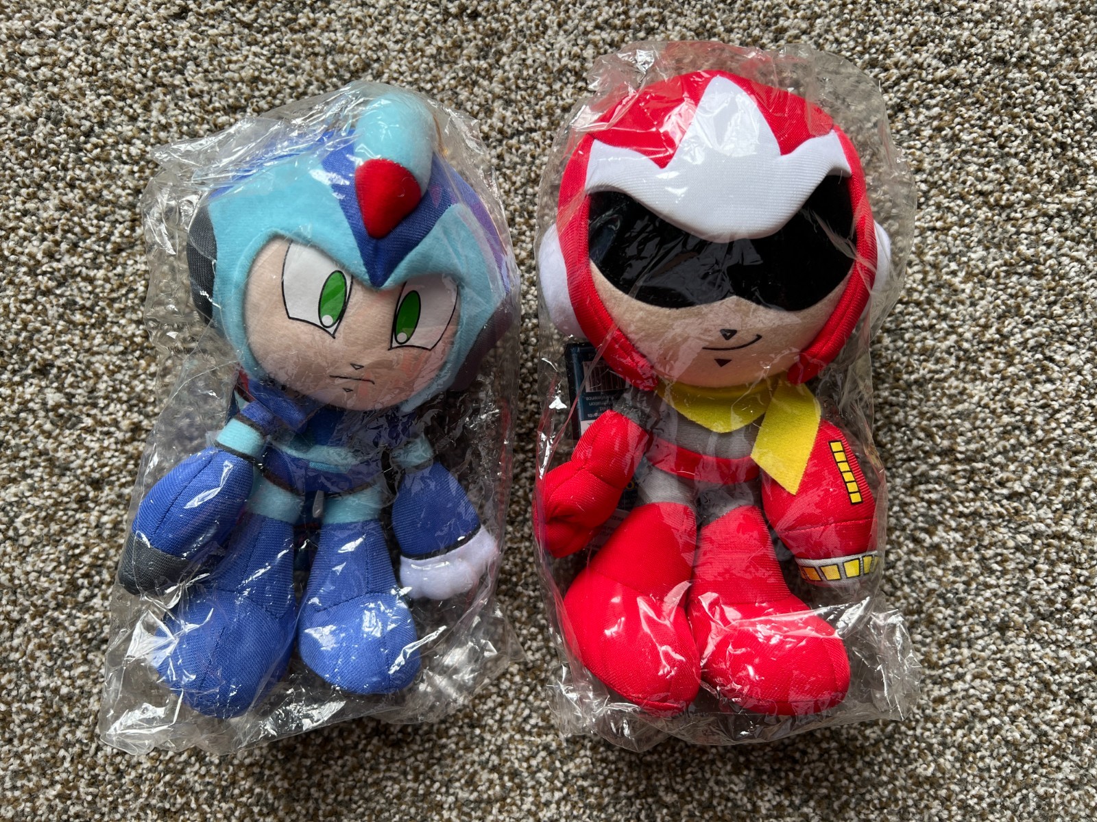 Megaman X 10 Plush Set – Mega Man and Proto Man – New/Sealed with Tags – Vintage