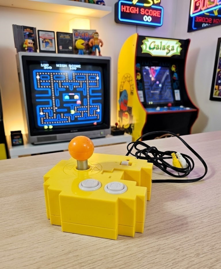 Bandai Namco Pac-Man 12-in-1 Plug N Play Video Game 2012 Tested Working