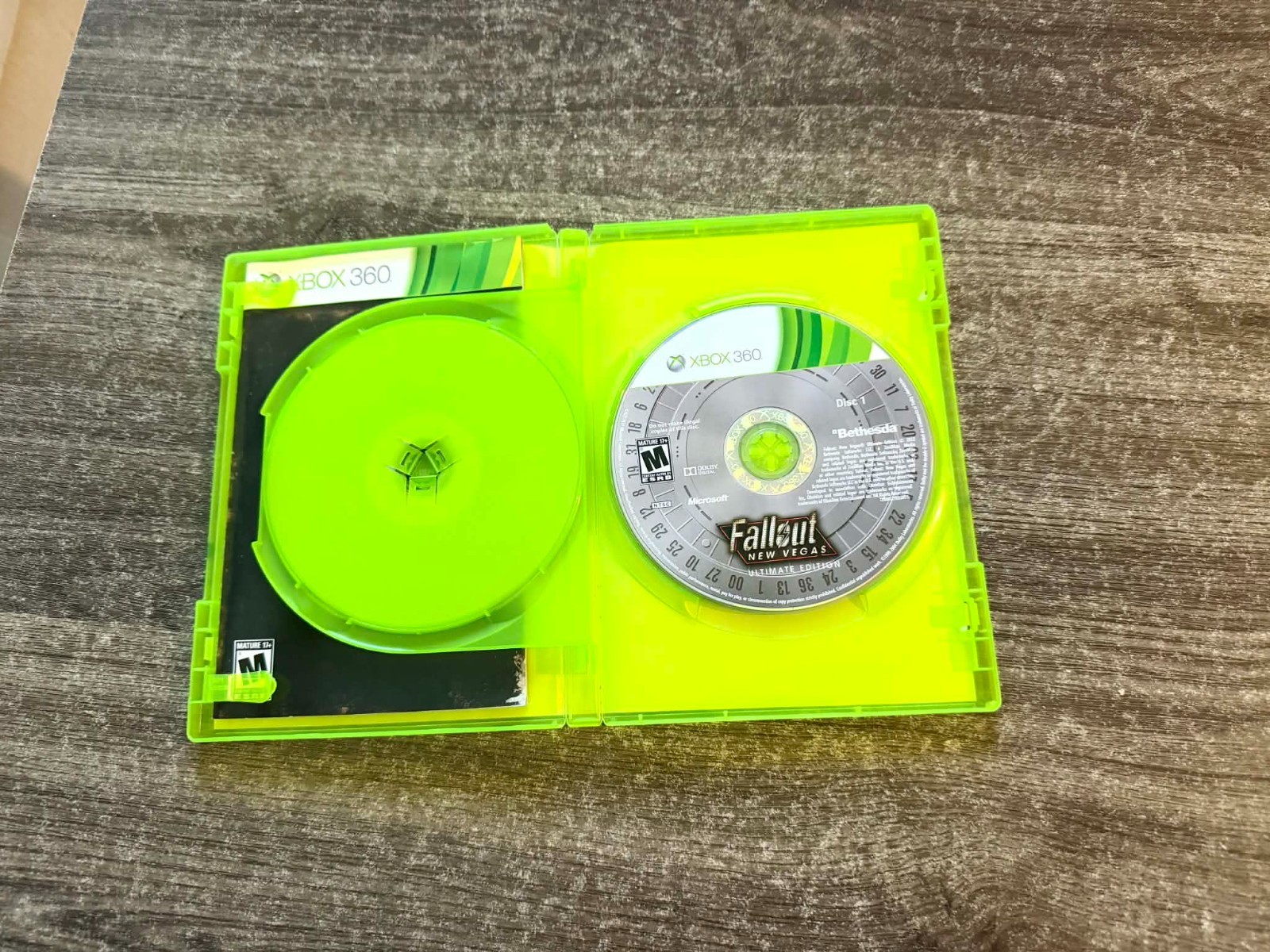 Fallout: New Vegas Ultimate Edition (Xbox 360, 2012) COMPLETE! Tested & Working!