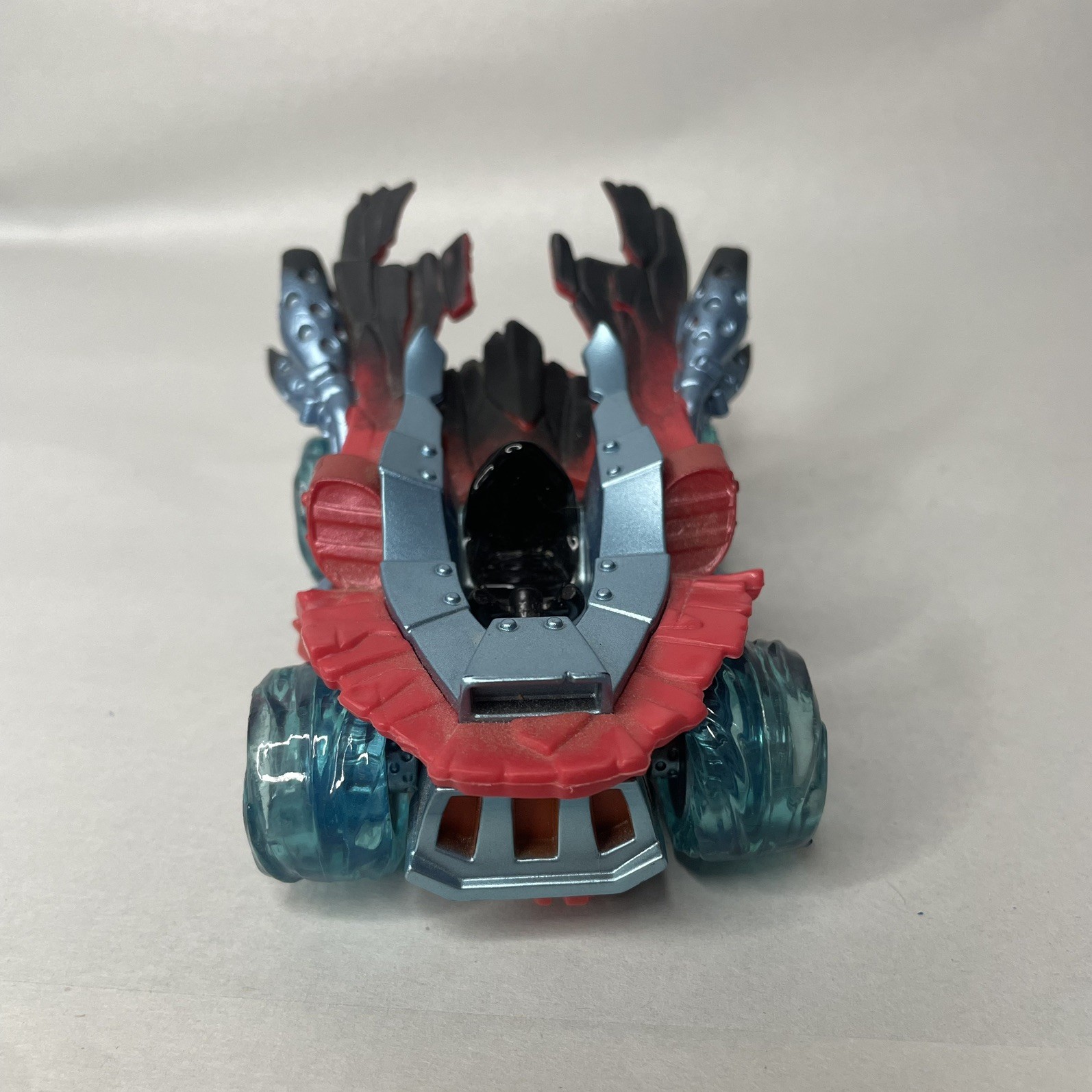 Lot of 2 Skylanders Spitfire & Hot Streak Including Card