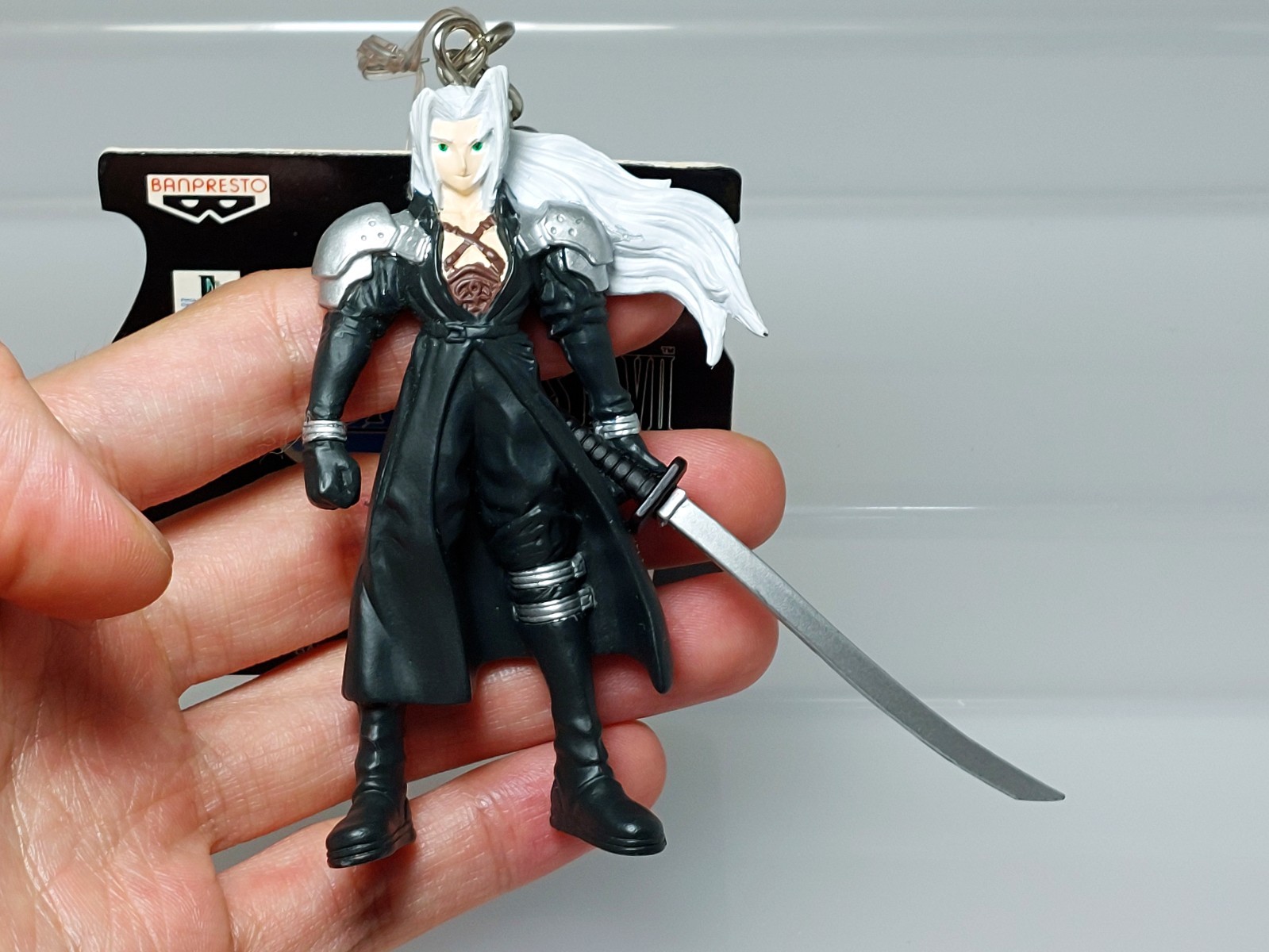 Sephiroth Final Fantasy VII Keyholder Keychain Figure Banpresto 1997 Z02 3.2in