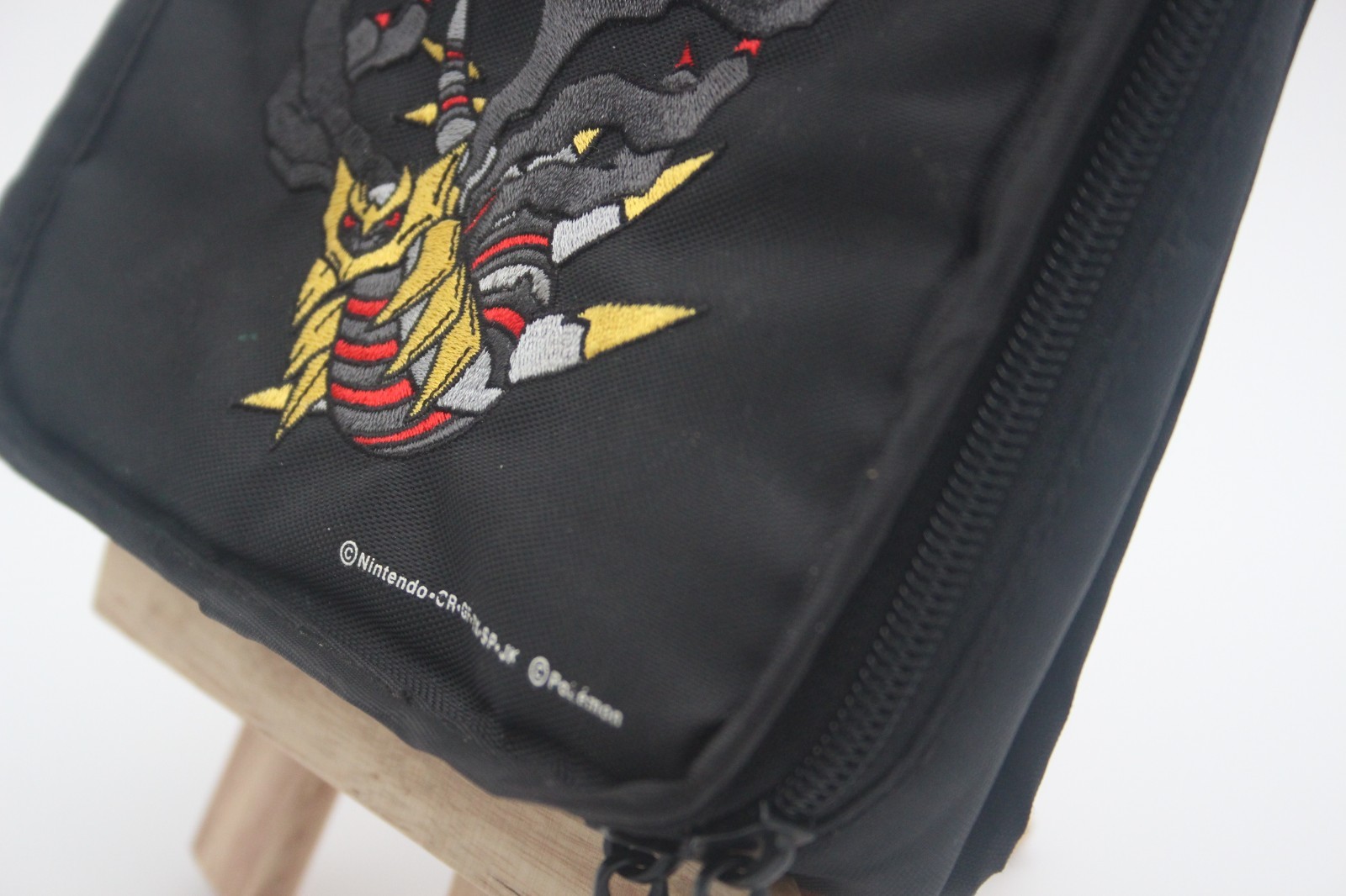 Pokemon Giratina Carrying Case Pouch for Nintendo DS with Strap Near Mint/ Japan