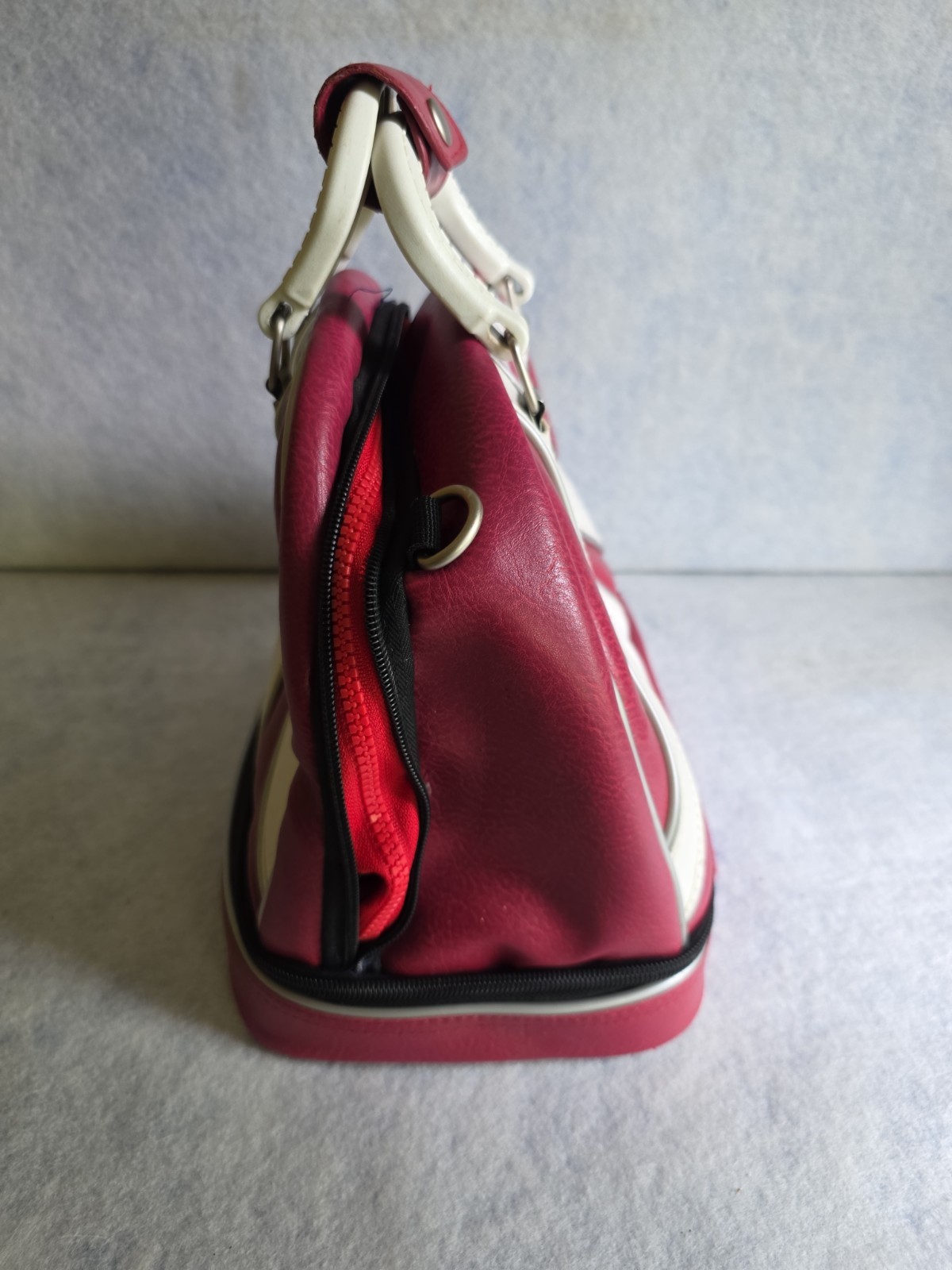 Nintendo Wii Sports Edition Brunswick Bowling Bag Design Carrying Case Storage
