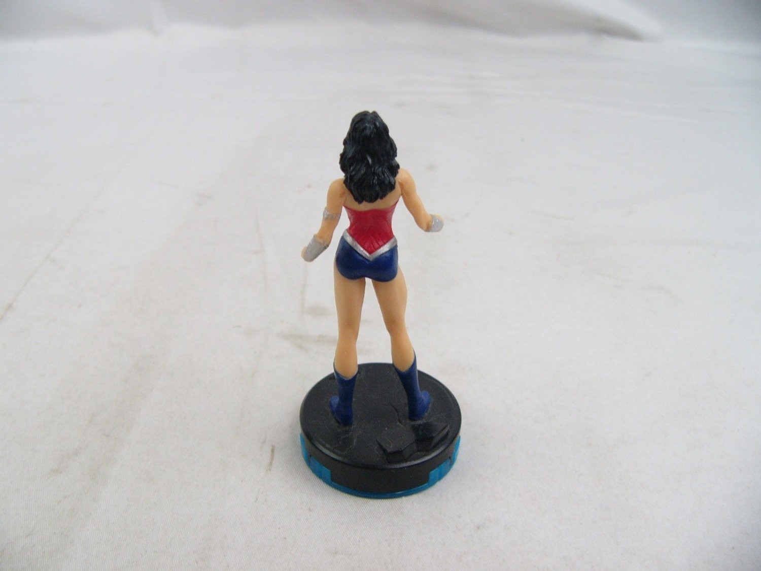 Like New Jakks Pacific Hero Portal DC Wonder Woman Figurine