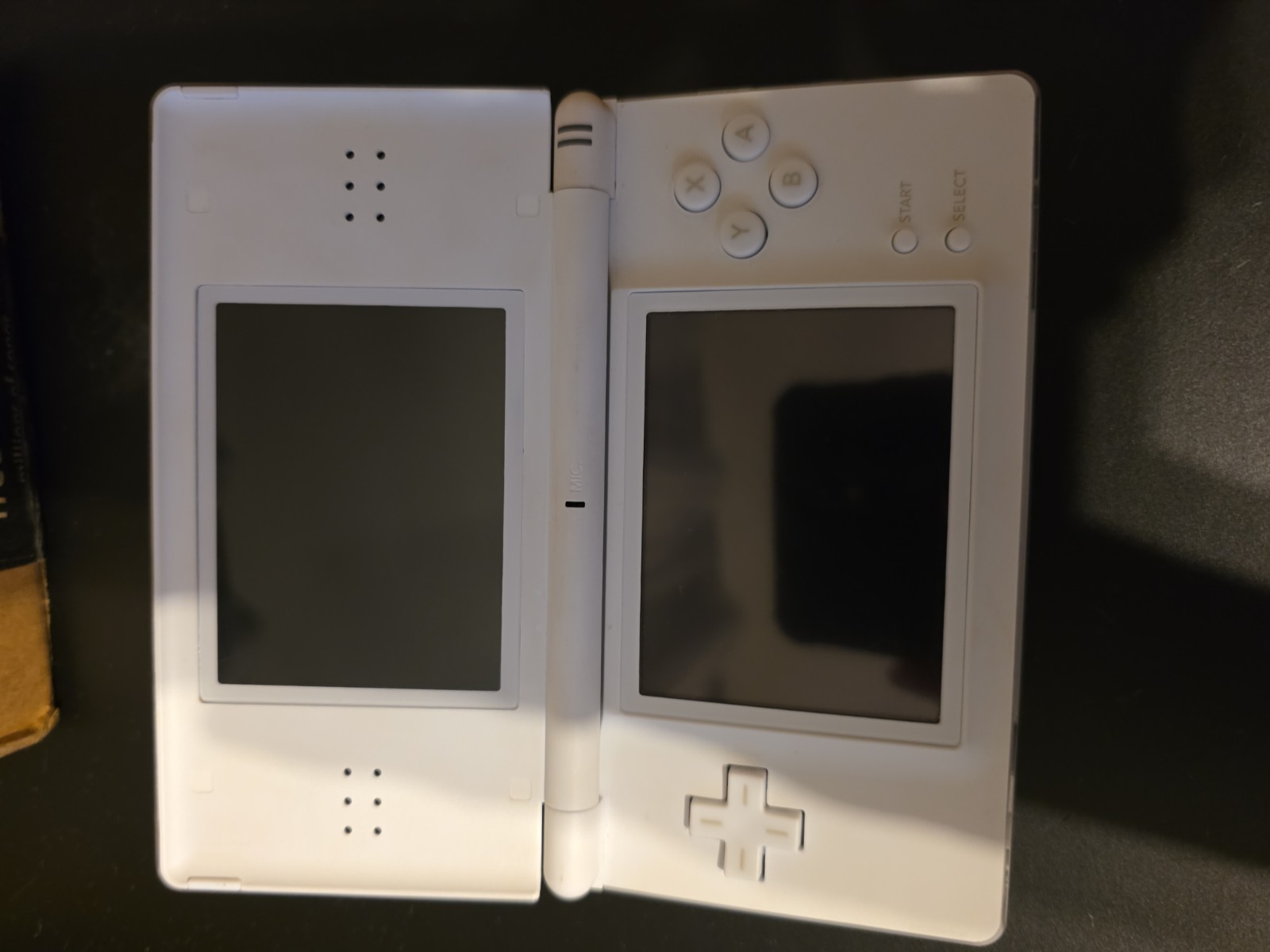 Nintendo DS Handheld System White With Stylus And Gba Cover Tested Working