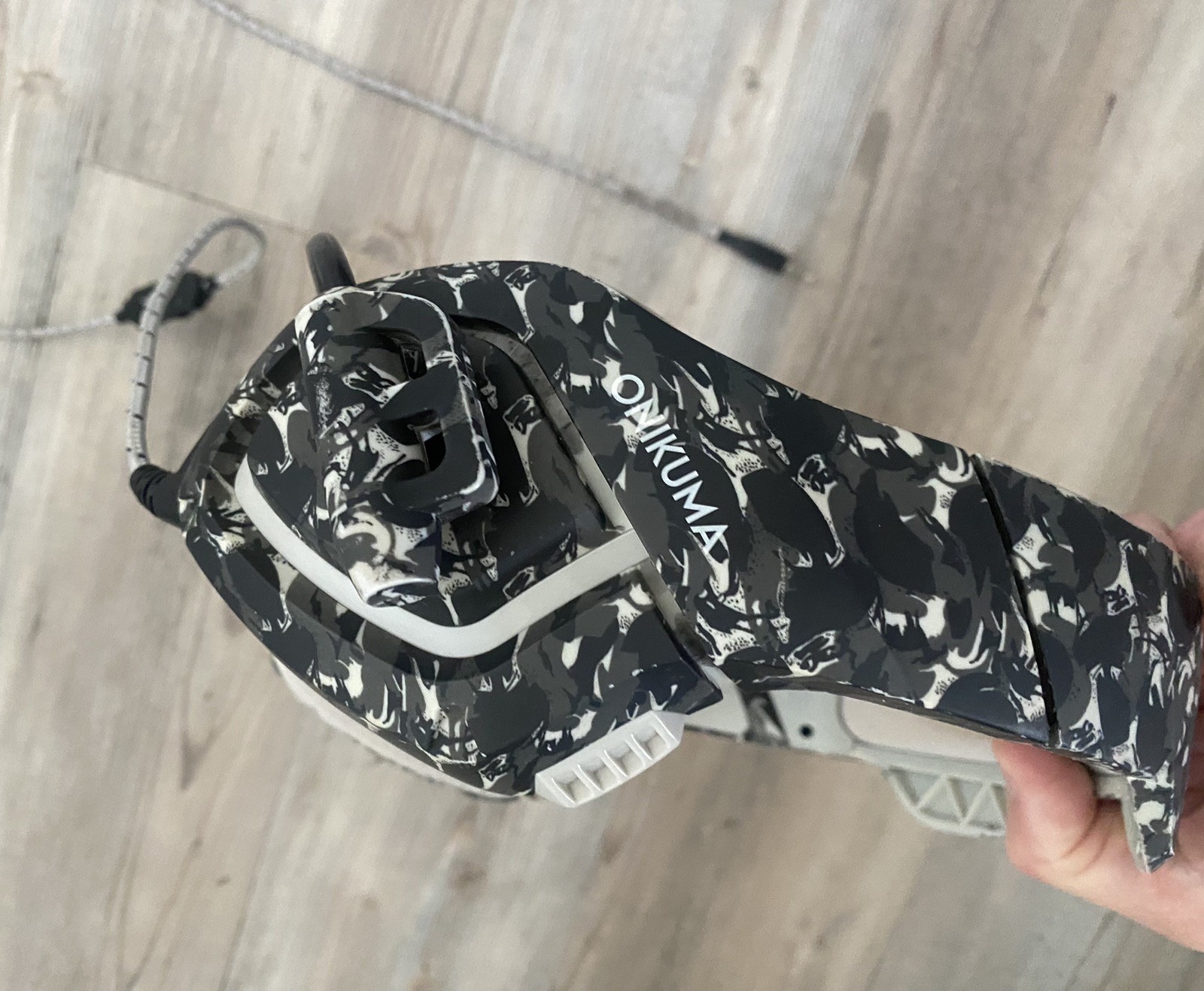 Onikuma K1-B Camouflage Gaming Headset – Black and White – Used