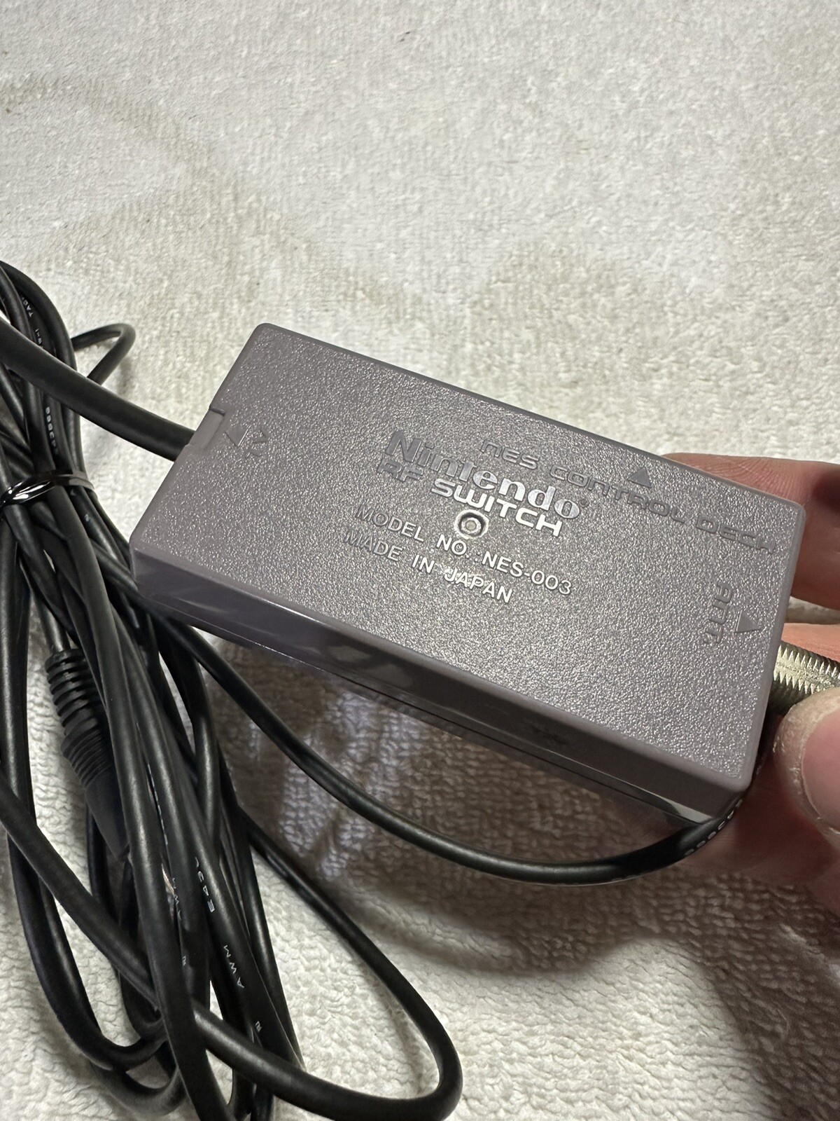 Nintendo NES OEM RF AV Cable adapter switch for SNES NES-003 Great condition!