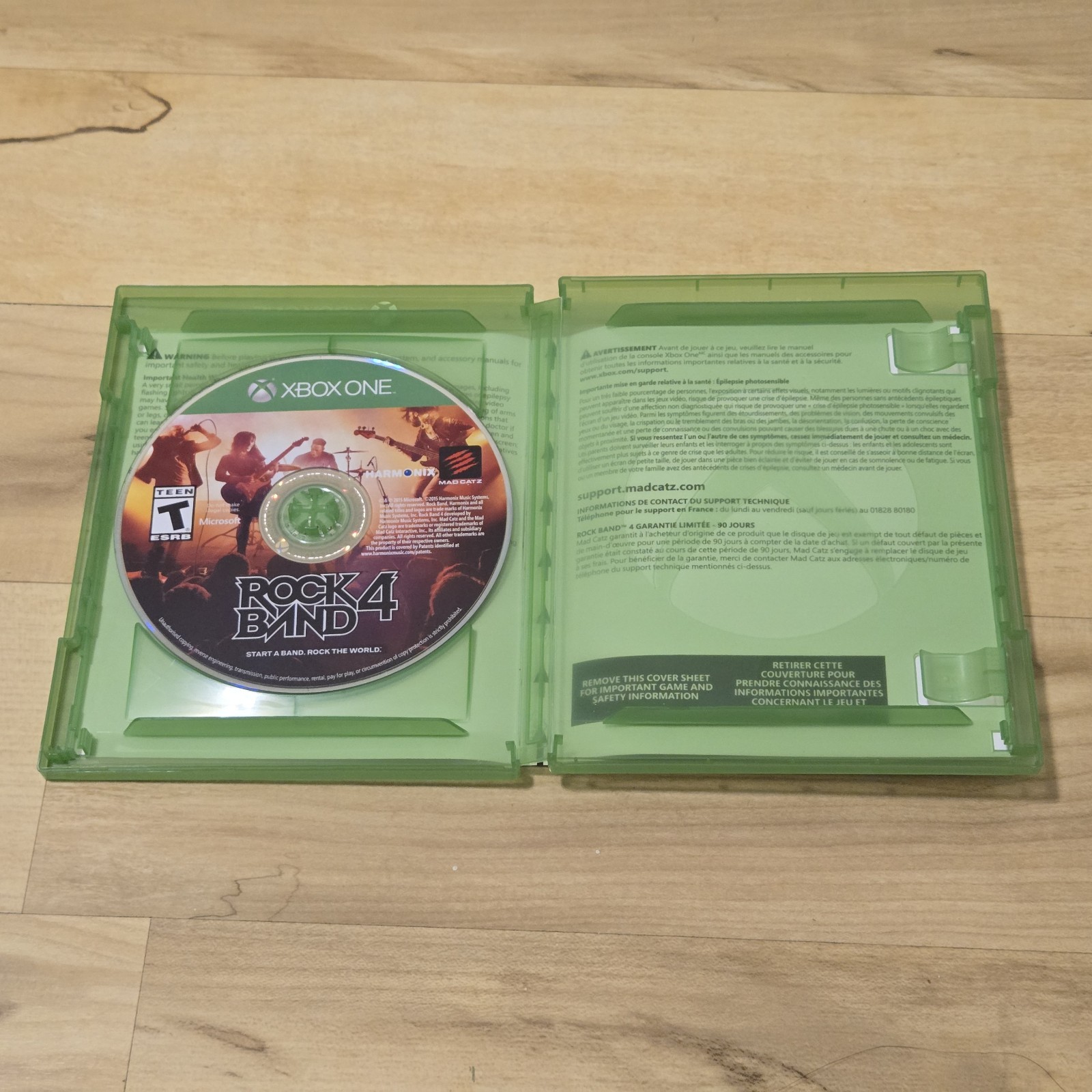 Rock Band 4 (Microsoft Xbox One, 2015) Game & Case – Tested Working CIB