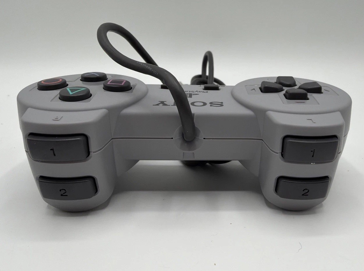 Sony PlayStation Classic Gray Console w/2 controllers, 20 games HDMI & Power Cor
