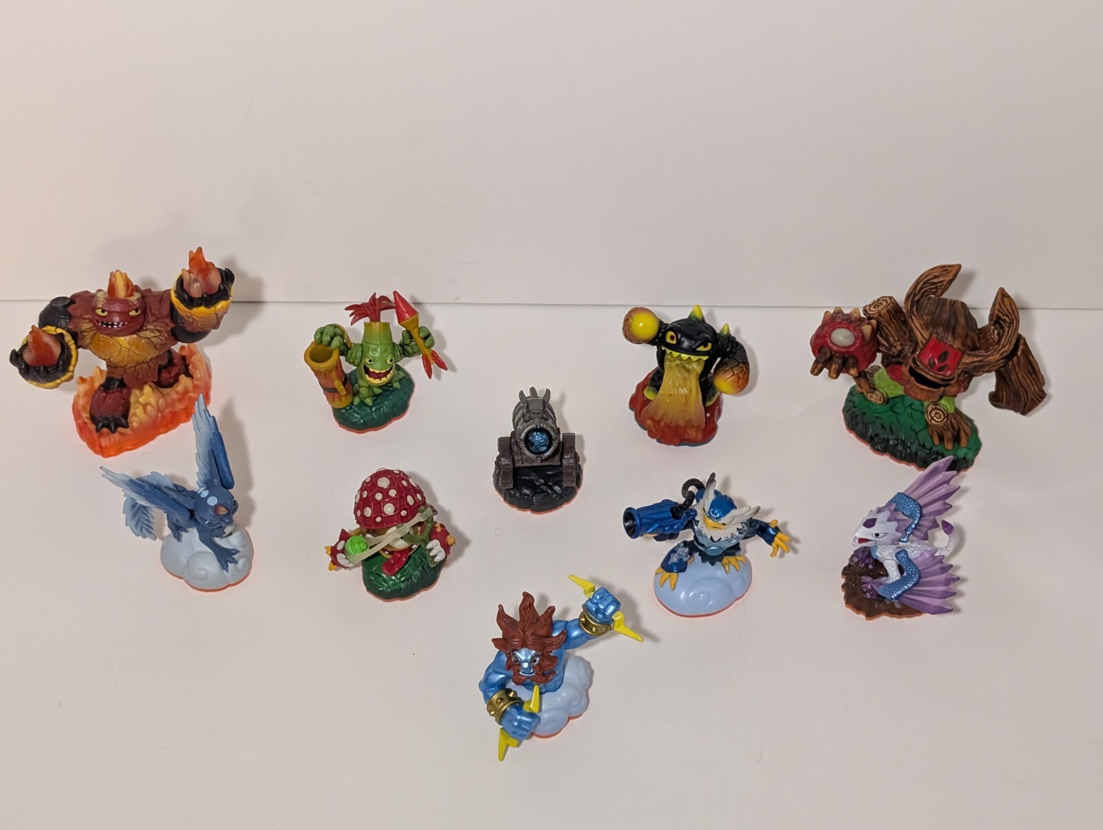 Skylanders Giants Action Figures – Lot Of 10 (Hot Head, Jet Vac, Zook and more)