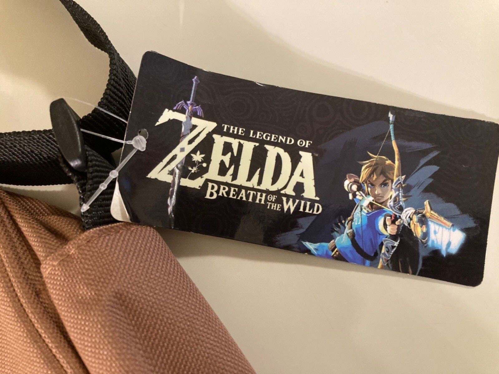Nintendo Legend Of Zelda Breath Of The Wild Messenger Bag (Zipper pull missing)