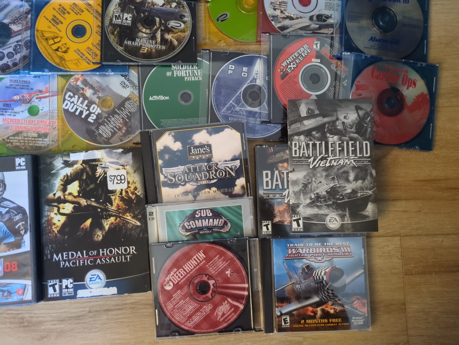 HUGE LOT 35+ 2000s Flight Simulator, War, FPS, Hunting PC Games + Manuals