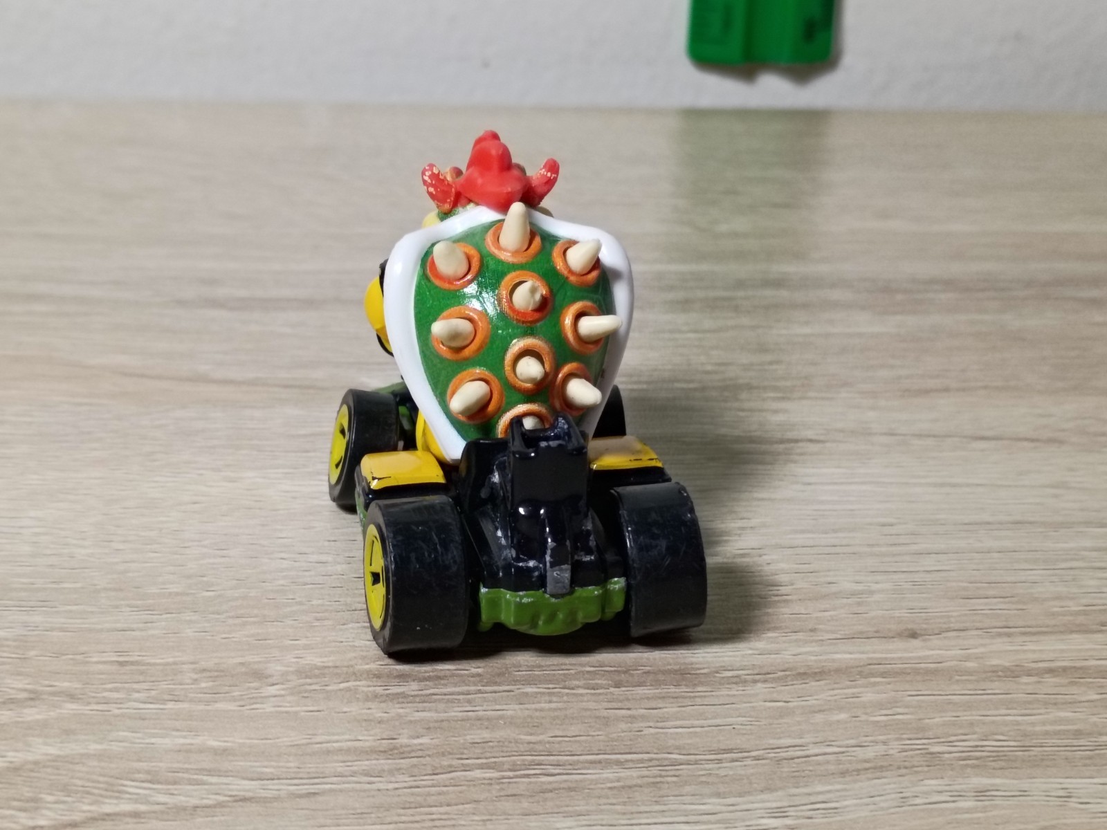 12-PK KING BOO Super Mario Kart Hot Wheels Wario Yoshi Shy Guy Peach Luigi