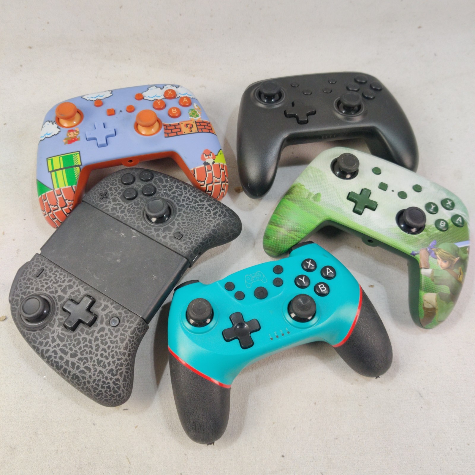 Lot of 5 Assorted Third Party Nintendo Switch Controllers READ DESCRIPTION