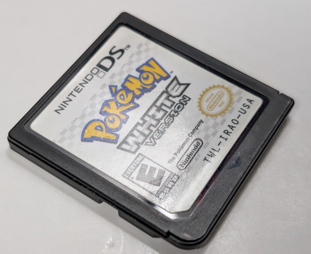 Pokemon White Nintendo DS in case authentic