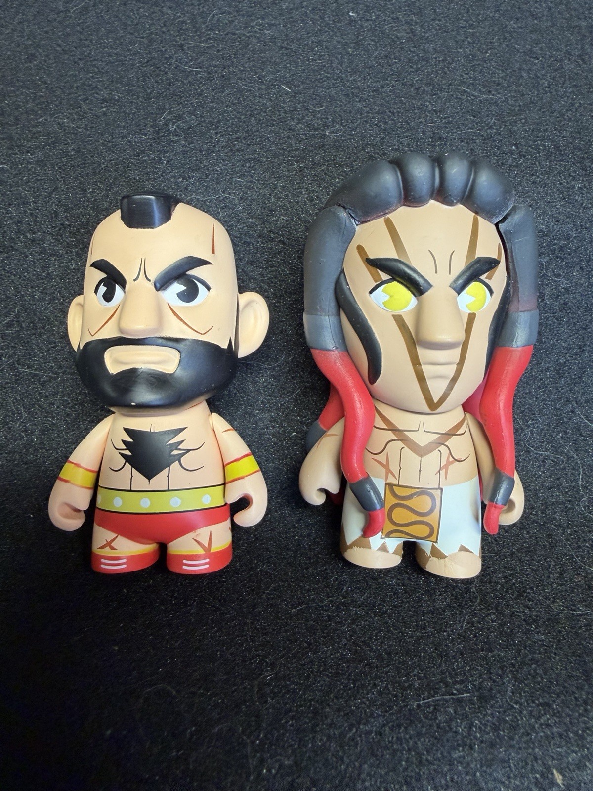 Lot of 2 Kidrobot Street Fighter V Capcom vinyl mini figures Necalli & Zangief