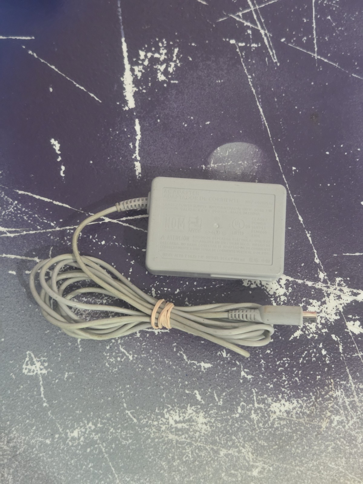 Original Nintendo 3DS Wall Charging & Car AC Adapter