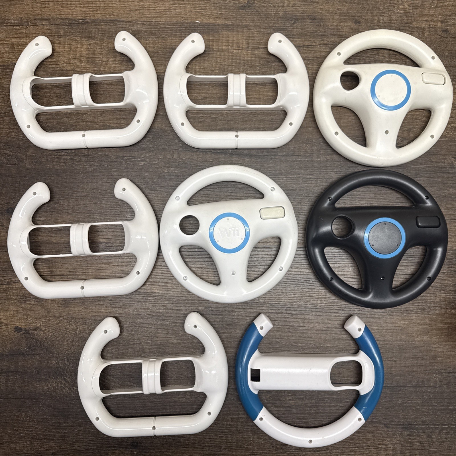 Lot of 8 Nintendo Wii Steering Wheels RVL-024 Mario Kart Remote Attachments OEM