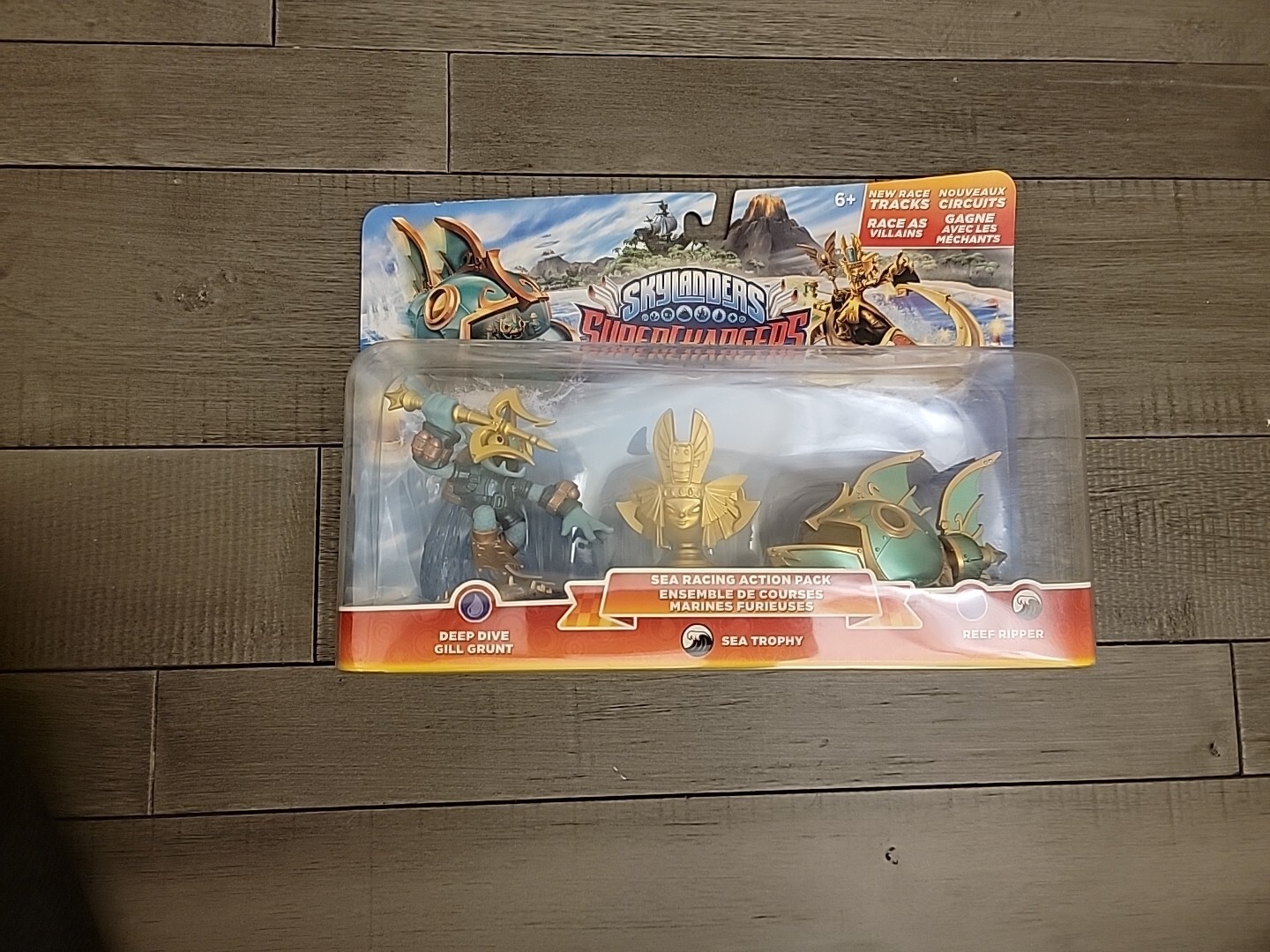 Skylanders SuperChargers Sea Racing Action Pack Gill Grunt Reef Ripper Trophy
